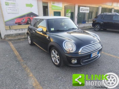 MINI Mini 1.6 16V Cooper D (3)