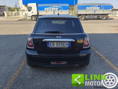 MINI Mini 1.6 16V Cooper D (6)