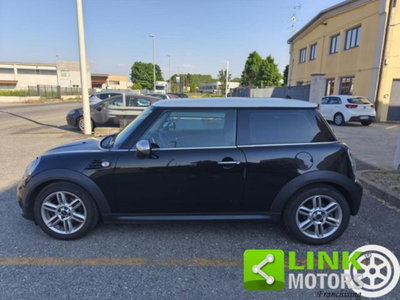 MINI Mini 1.6 16V Cooper D (8)