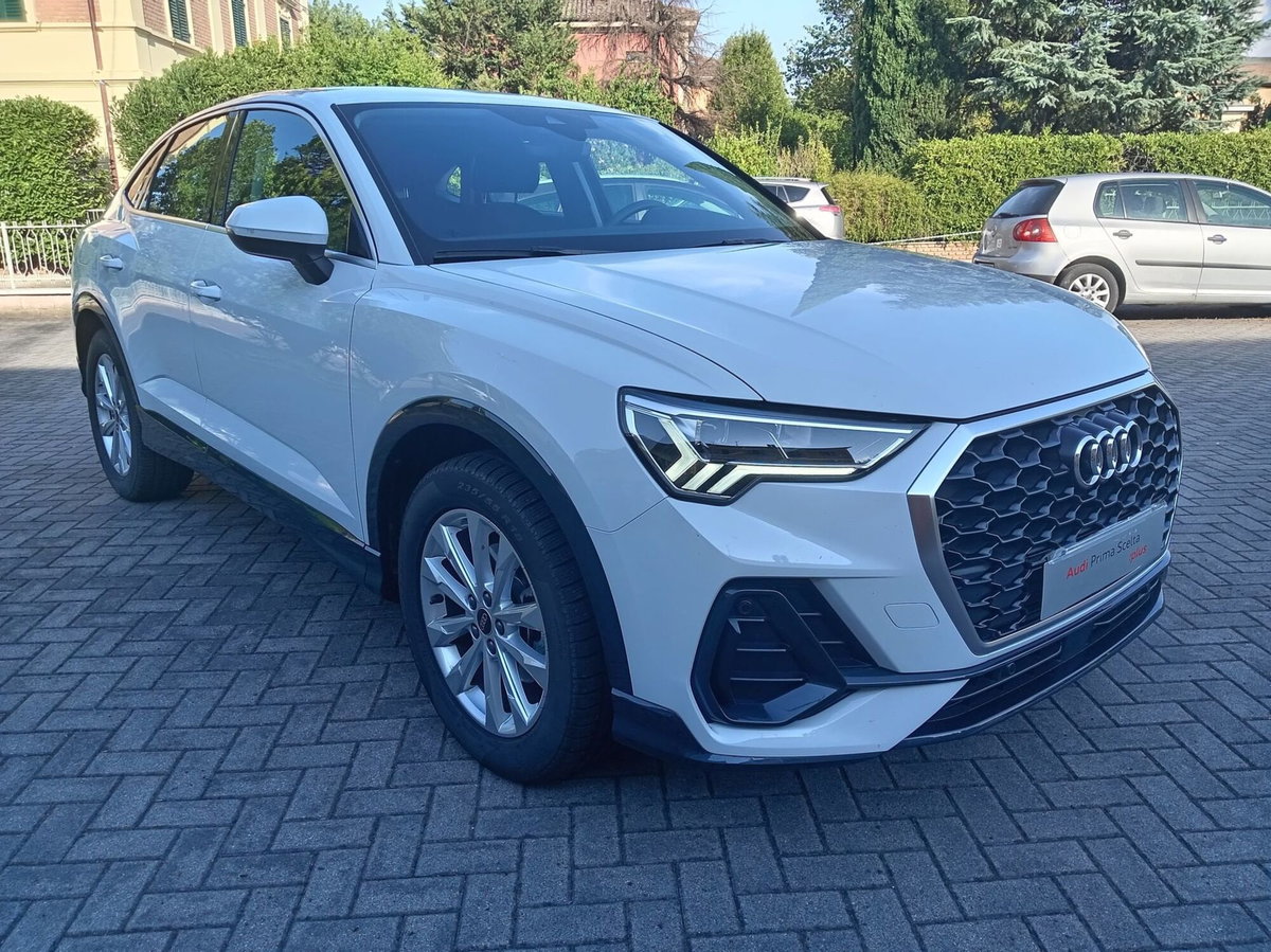 Audi Q3 Sportback 35 TDI quattro S tronic Business Plus (6)