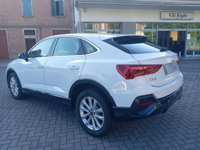 Audi Q3 Sportback 35 TDI quattro S tronic Business Plus (9)
