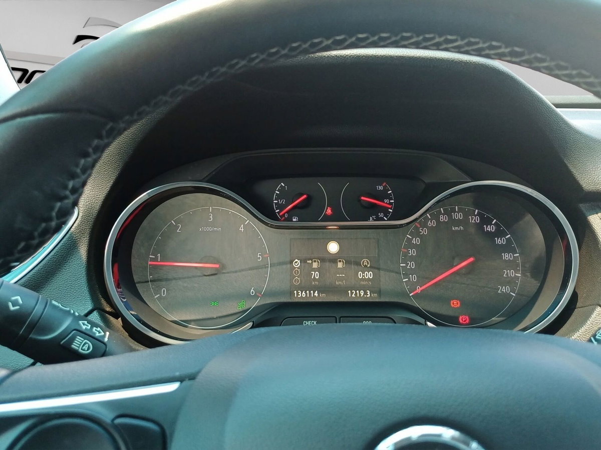 Opel Grandland X 1.5 diesel Ecotec Start&Stop Ultimate (9)
