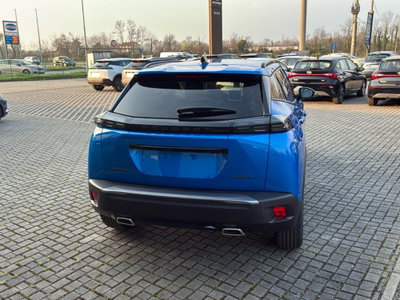 Peugeot 2008 1.2 hybrid Allure 145cv e-dcs6 (5)