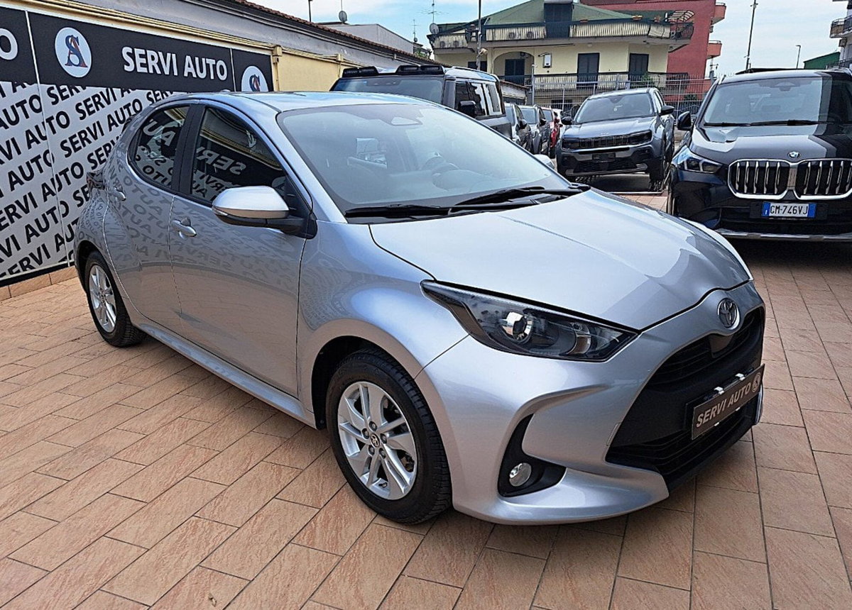Toyota Yaris Active