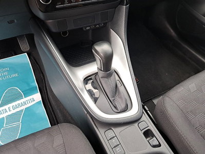 Toyota Yaris Active (15)