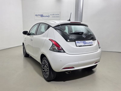 Lancia Ypsilon 1.0 FireFly 5 porte S&S Hybrid Alberta Ferretti (7)