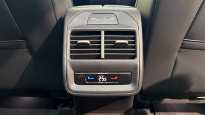 Volkswagen Passat Variant 2.0 TDI SCR EVO Business (10)