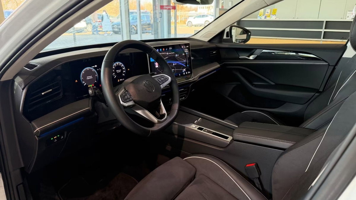 Volkswagen Passat Variant 2.0 TDI SCR EVO Business (16)