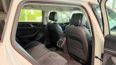 Volkswagen Passat Variant 2.0 TDI SCR EVO Business (17)