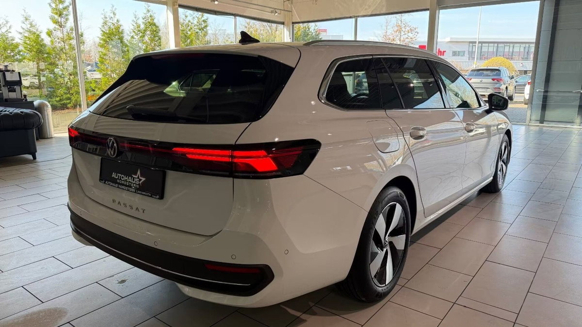 Volkswagen Passat Variant 2.0 TDI SCR EVO Business (8)