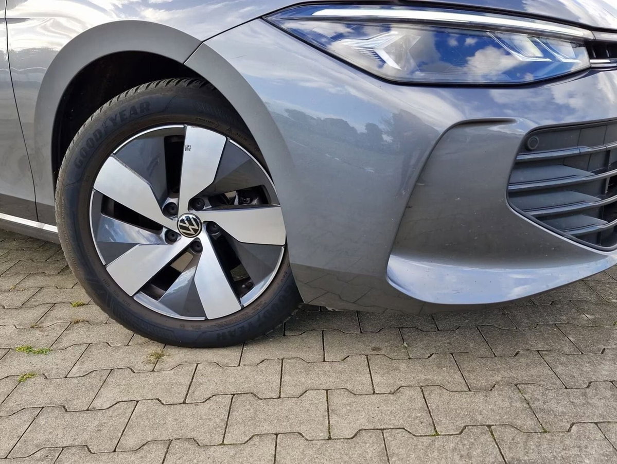 Volkswagen Passat Variant 1.5 TSI ACT DSG Business (3)