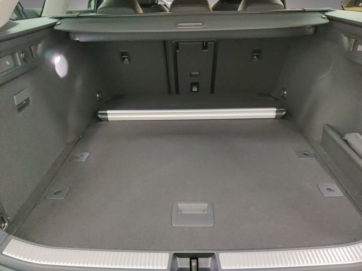 Volkswagen Passat Variant 2.0 TDI SCR EVO Business (6)