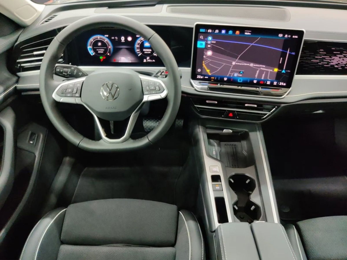 Volkswagen Passat Variant 2.0 TDI SCR EVO Business (8)