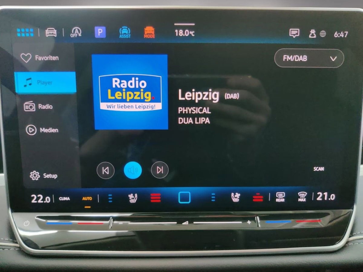 Volkswagen Passat Variant 2.0 TDI SCR EVO Business (9)