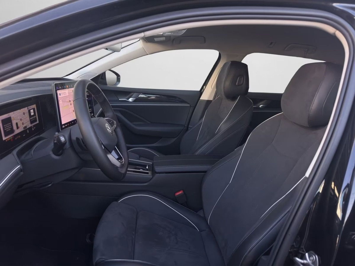 Volkswagen Passat Variant 2.0 TDI SCR EVO Business (14)