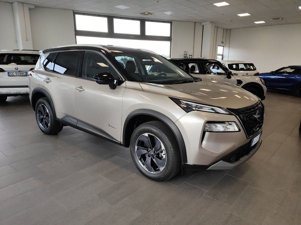 Nissan X-Trail 1.5 e-power N-Connecta e-4orce 4wd auto (2)