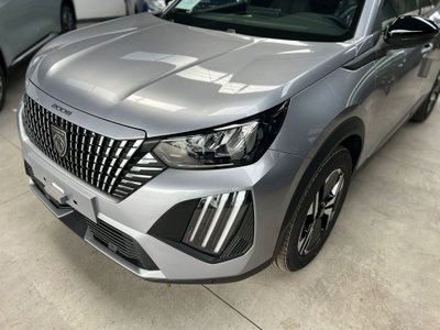 Peugeot 2008 1.2 turbo Allure 100cv (5)