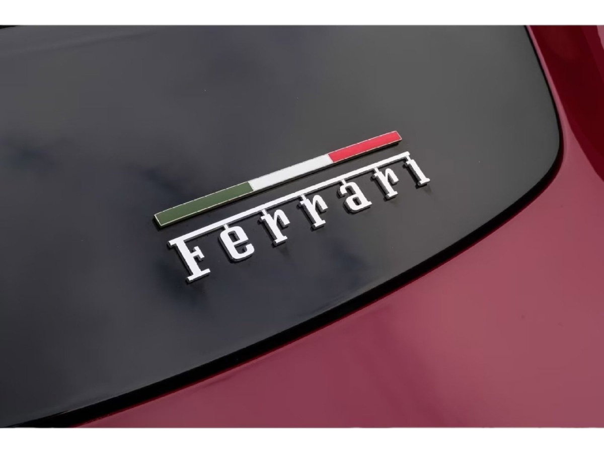 Ferrari Roma Spider 3.9 F1 dct (7)