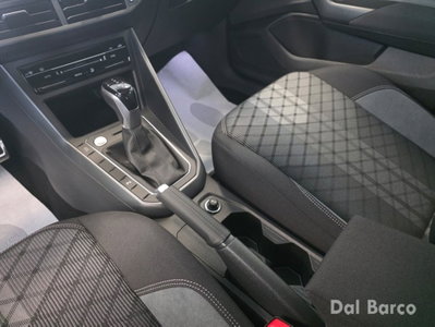 Volkswagen Taigo 1.0 tsi R-Line 115cv dsg (16)