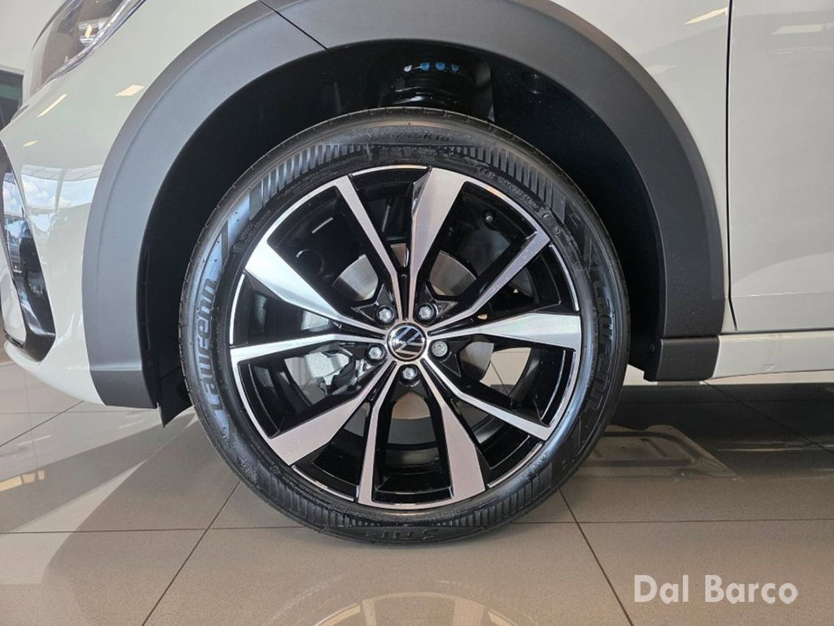 Volkswagen Taigo 1.0 tsi R-Line 115cv dsg (8)