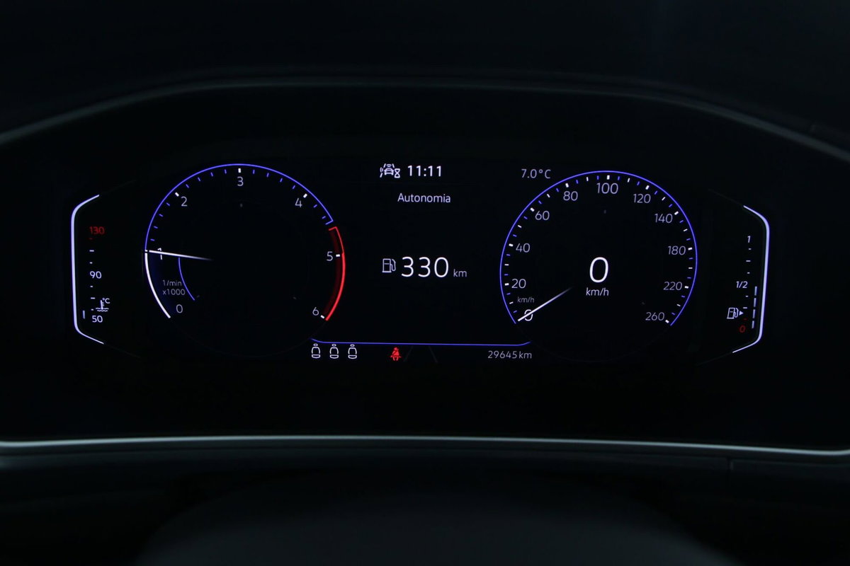 Volkswagen T-Roc 2.0 tdi Style 115cv (11)