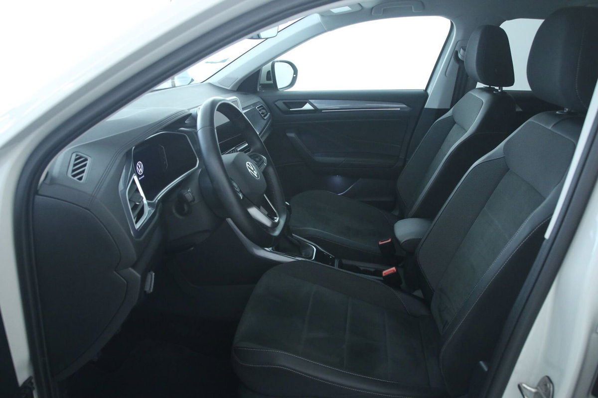 Volkswagen T-Roc 2.0 tdi Style 115cv (7)