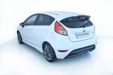 Ford Fiesta 1.5 TDCi 75CV 5 porte ST-Line (6)