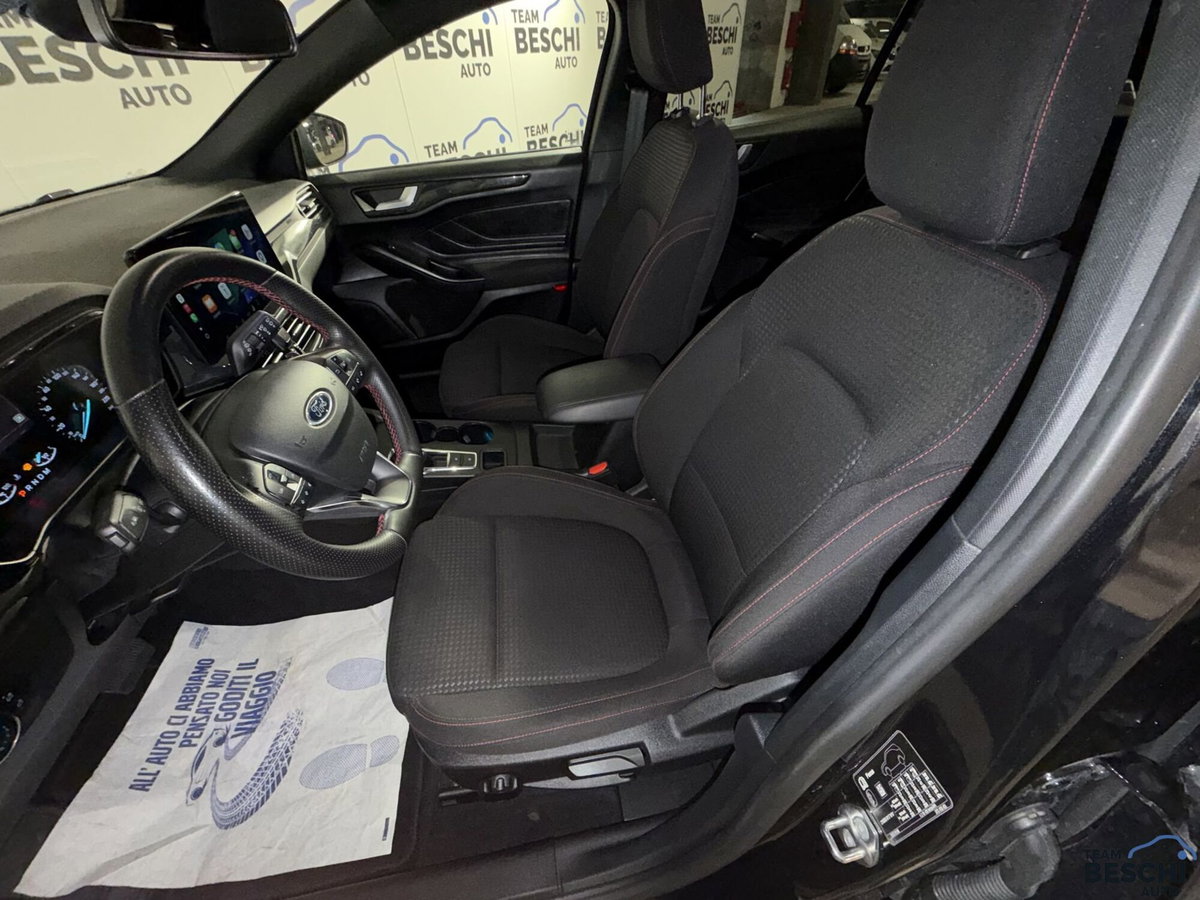 Ford Focus 1.5 ecoblue ST-Line X 115cv auto (5)