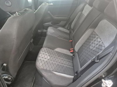 Volkswagen Taigo 1.0 tsi R-Line 115cv (11)
