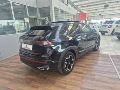 Volkswagen Taigo 1.0 tsi R-Line 115cv (3)