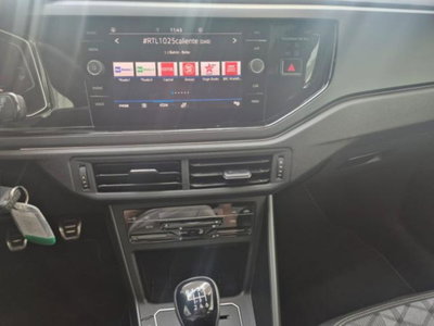 Volkswagen Taigo 1.0 tsi R-Line 115cv (8)