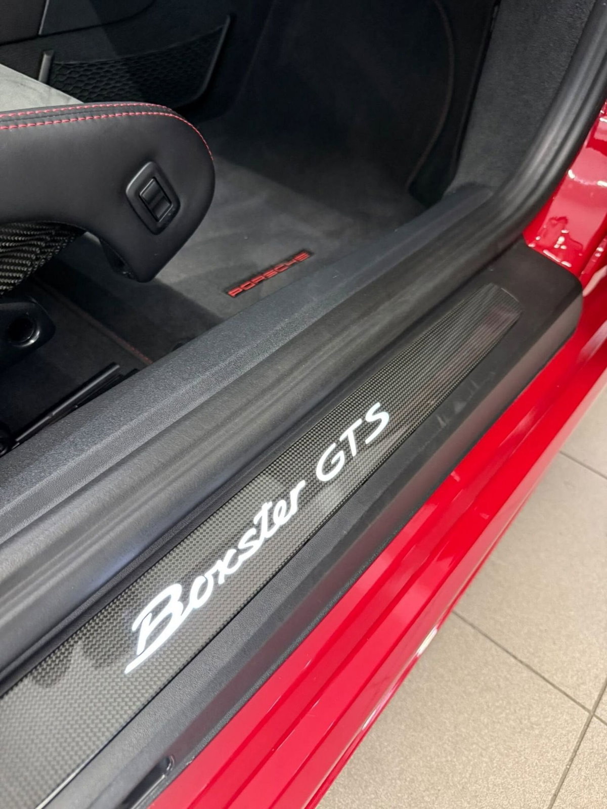 Porsche 718 Boxster  Boxster 4.0 GTS (13)
