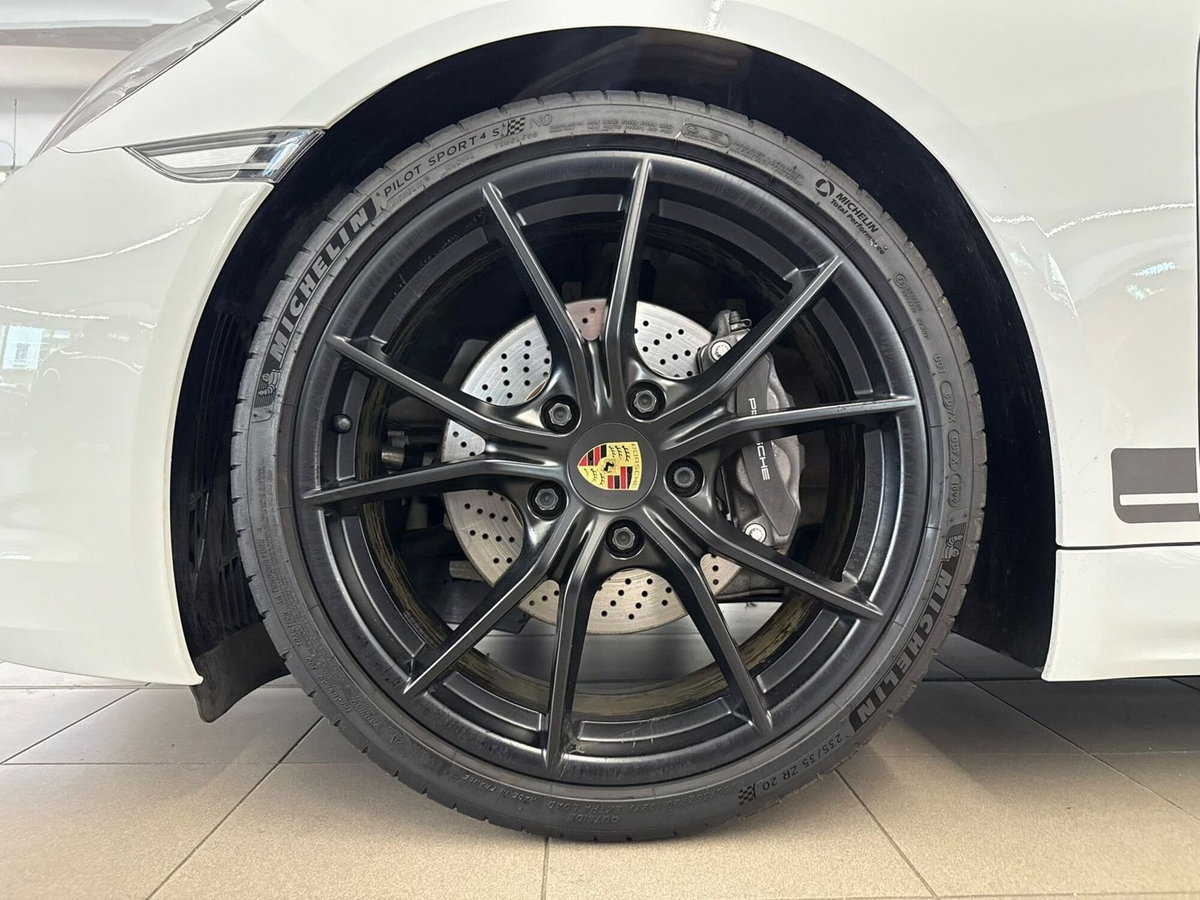 Porsche 718 Boxster  Boxster 2.0 T (15)