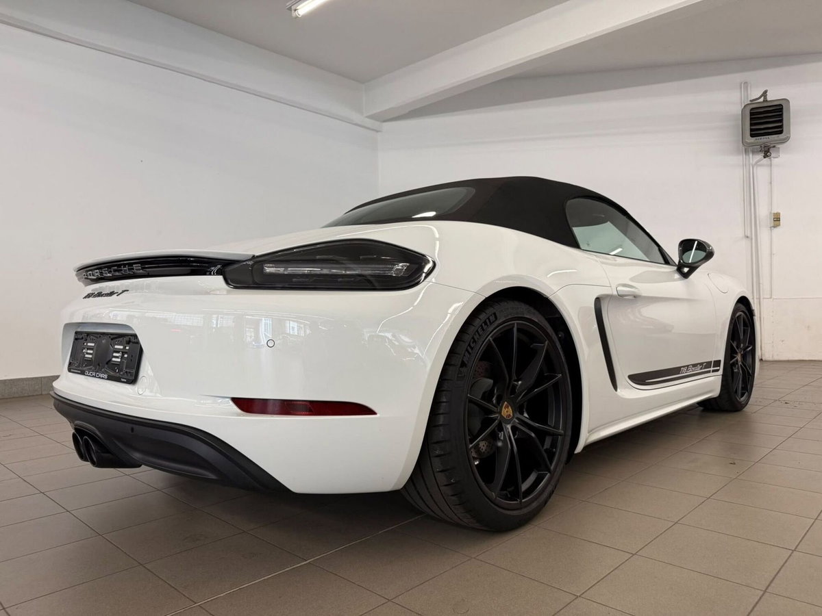 Porsche 718 Boxster  Boxster 2.0 T (4)