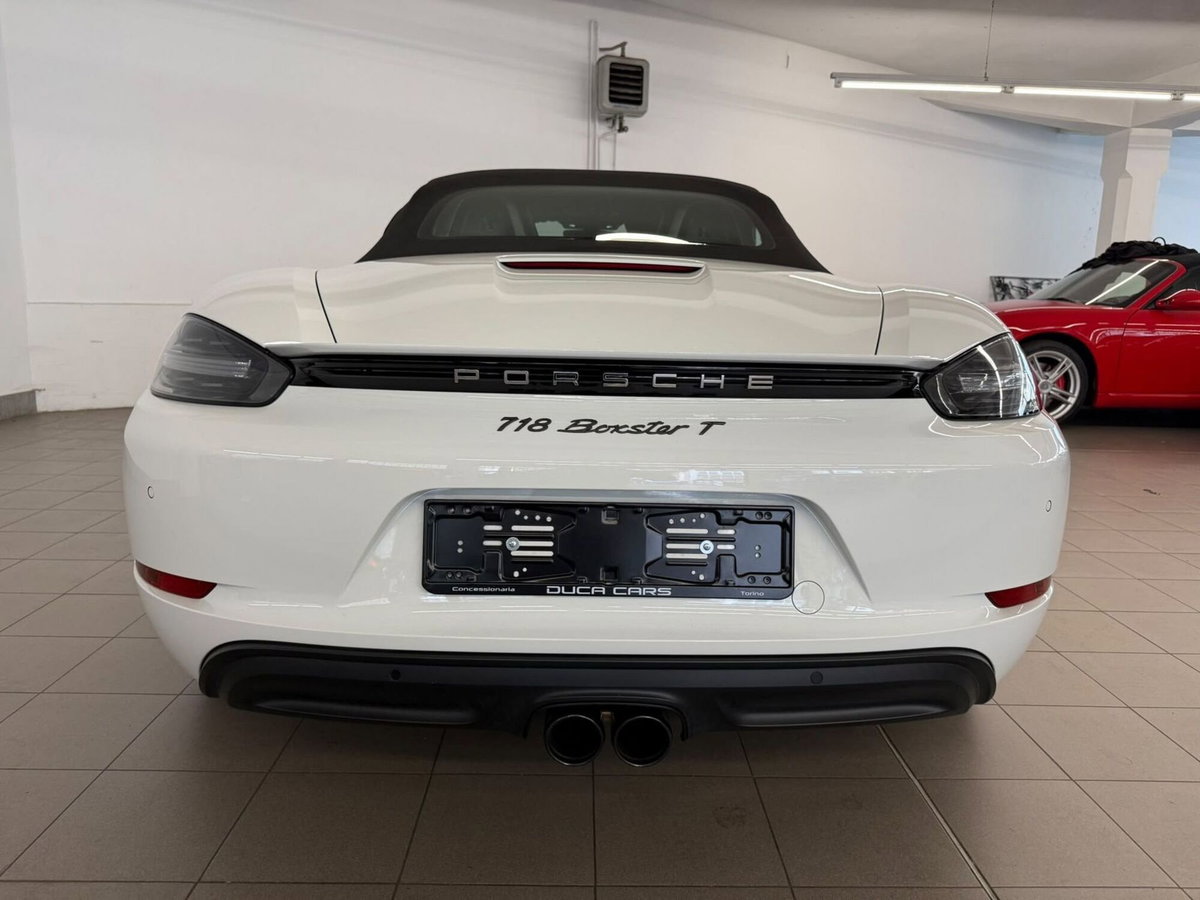Porsche 718 Boxster  Boxster 2.0 T (5)