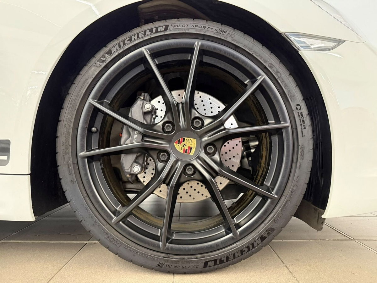 Porsche 718 Boxster  Boxster 2.0 T (7)