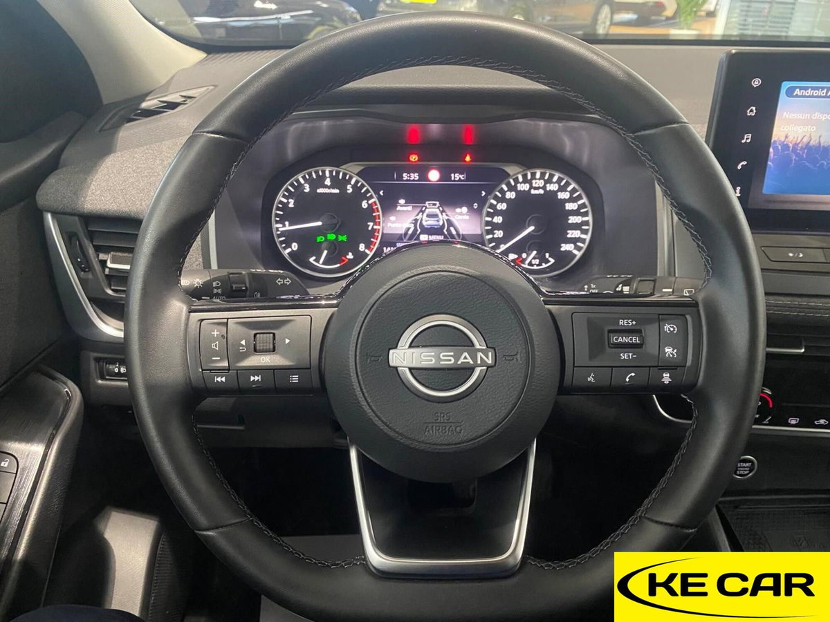 Nissan Qashqai 1.3 mhev Acenta 2wd 140cv (9)