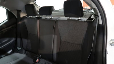 Toyota Yaris 1.5 Hybrid 5 porte Energy (13)