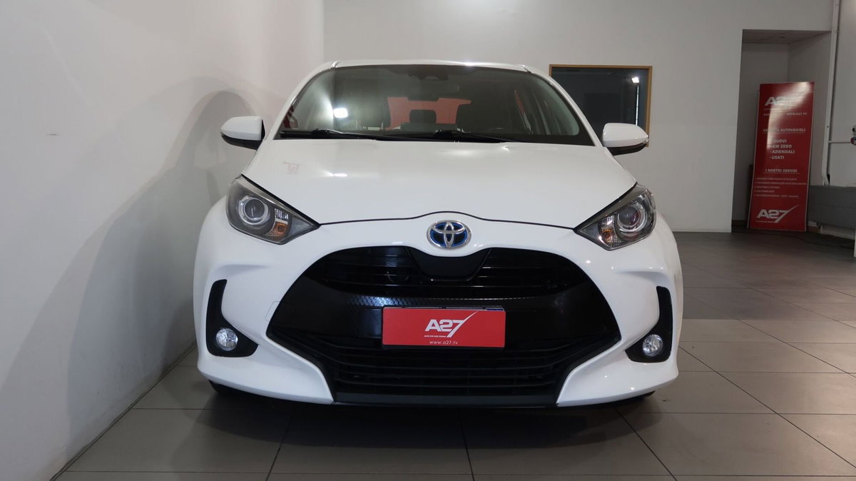 Toyota Yaris 1.5 Hybrid 5 porte Energy (7)