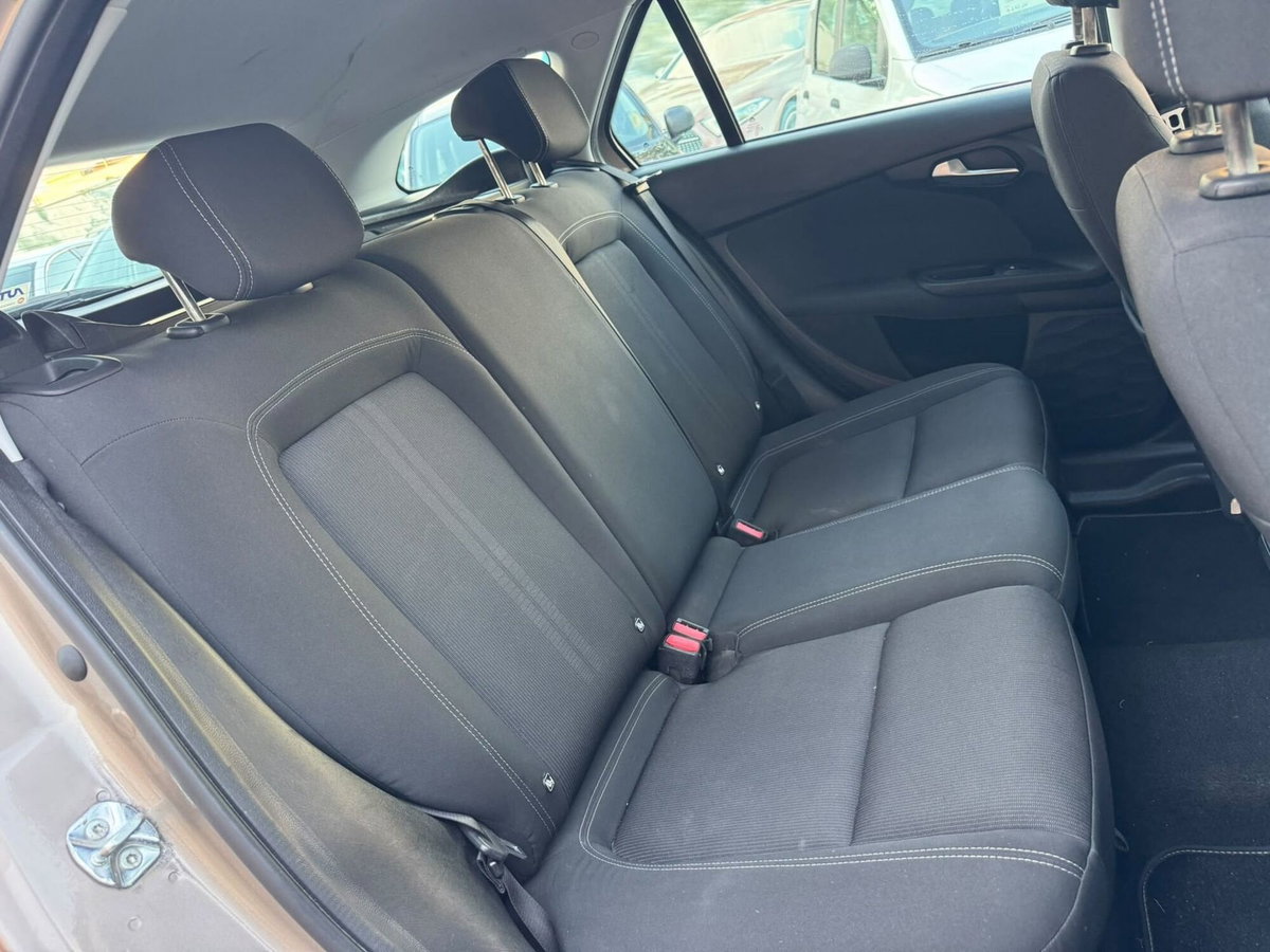 Fiat Tipo Station Wagon Tipo 1.4 T-Jet 120CV GPL SW Pop (12)