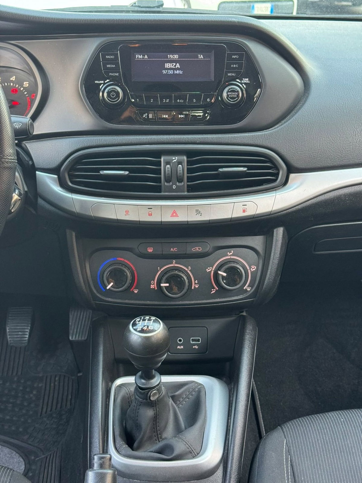 Fiat Tipo Station Wagon Tipo 1.4 T-Jet 120CV GPL SW Pop (13)