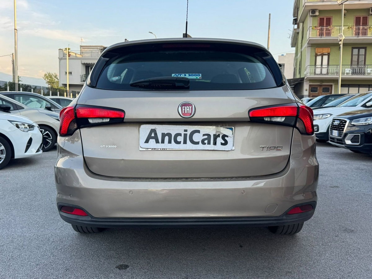 Fiat Tipo Station Wagon Tipo 1.4 T-Jet 120CV GPL SW Pop (15)