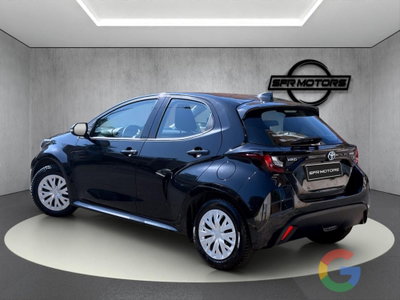 Toyota Yaris 1.5 Hybrid 5 porte Premiere (6)