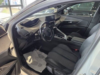 Peugeot 3008 BlueHDi 130 S&S EAT8 Allure Pack (5)