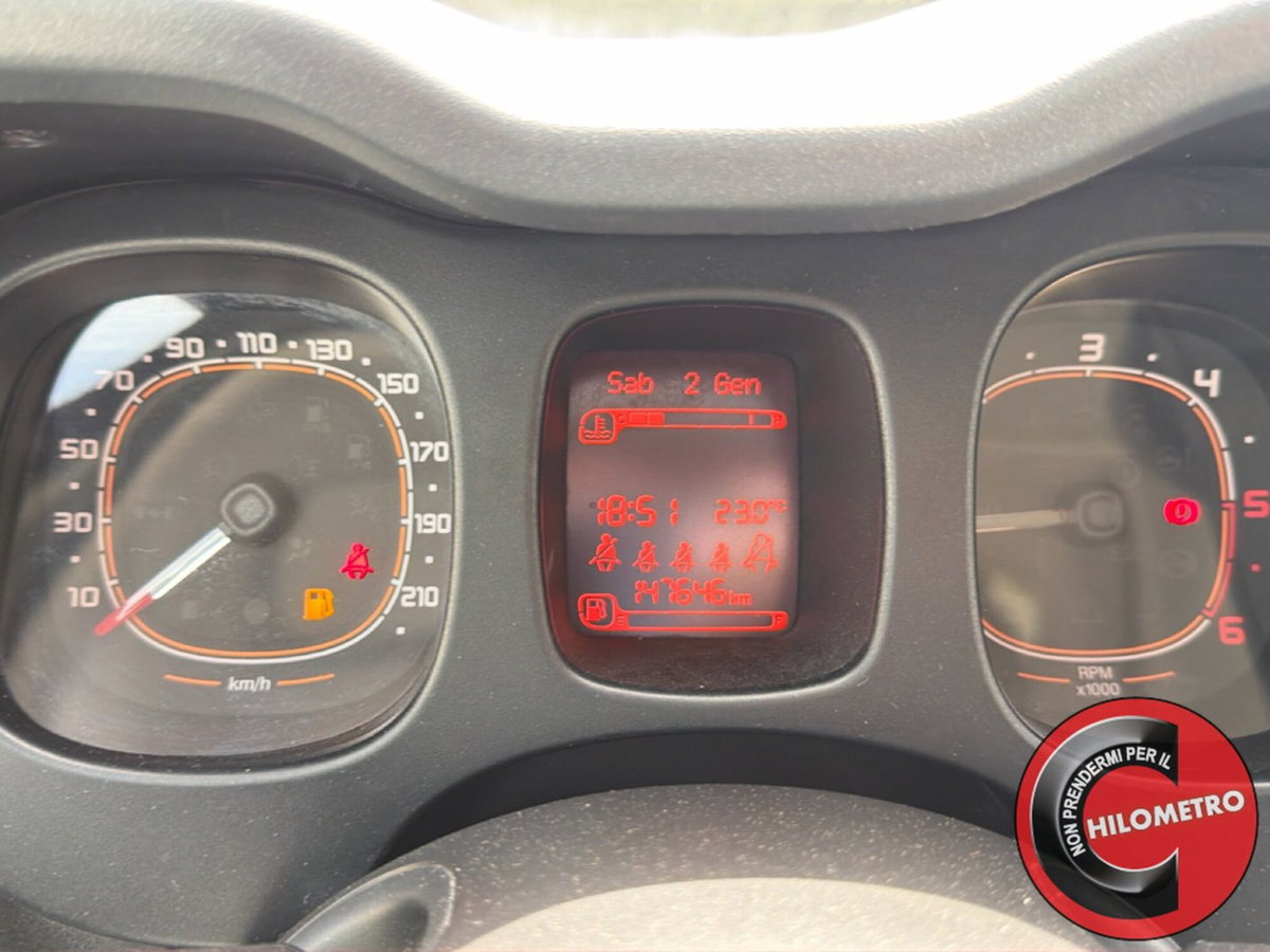 Fiat Panda 1.3 MJT 95 CV S&S Lounge (17)