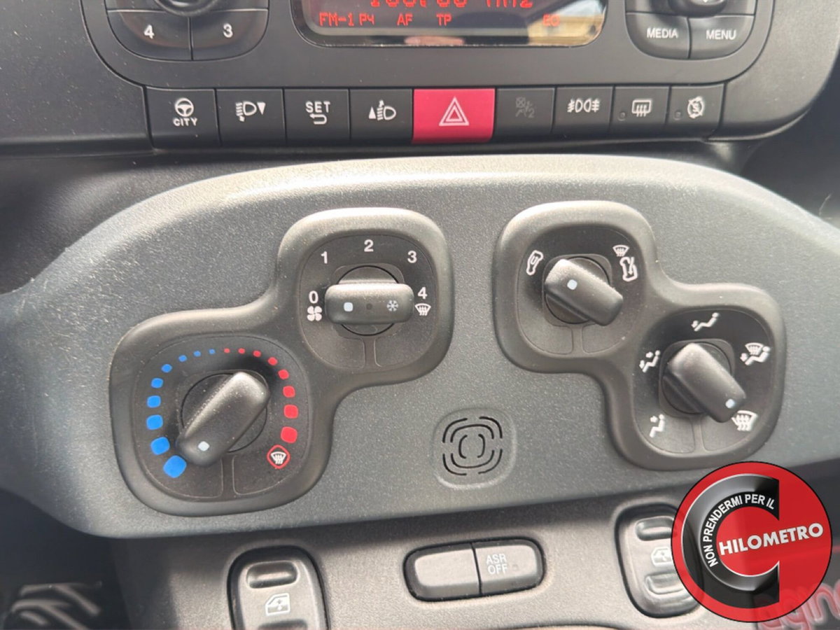 Fiat Panda 1.3 MJT 95 CV S&S Lounge (19)