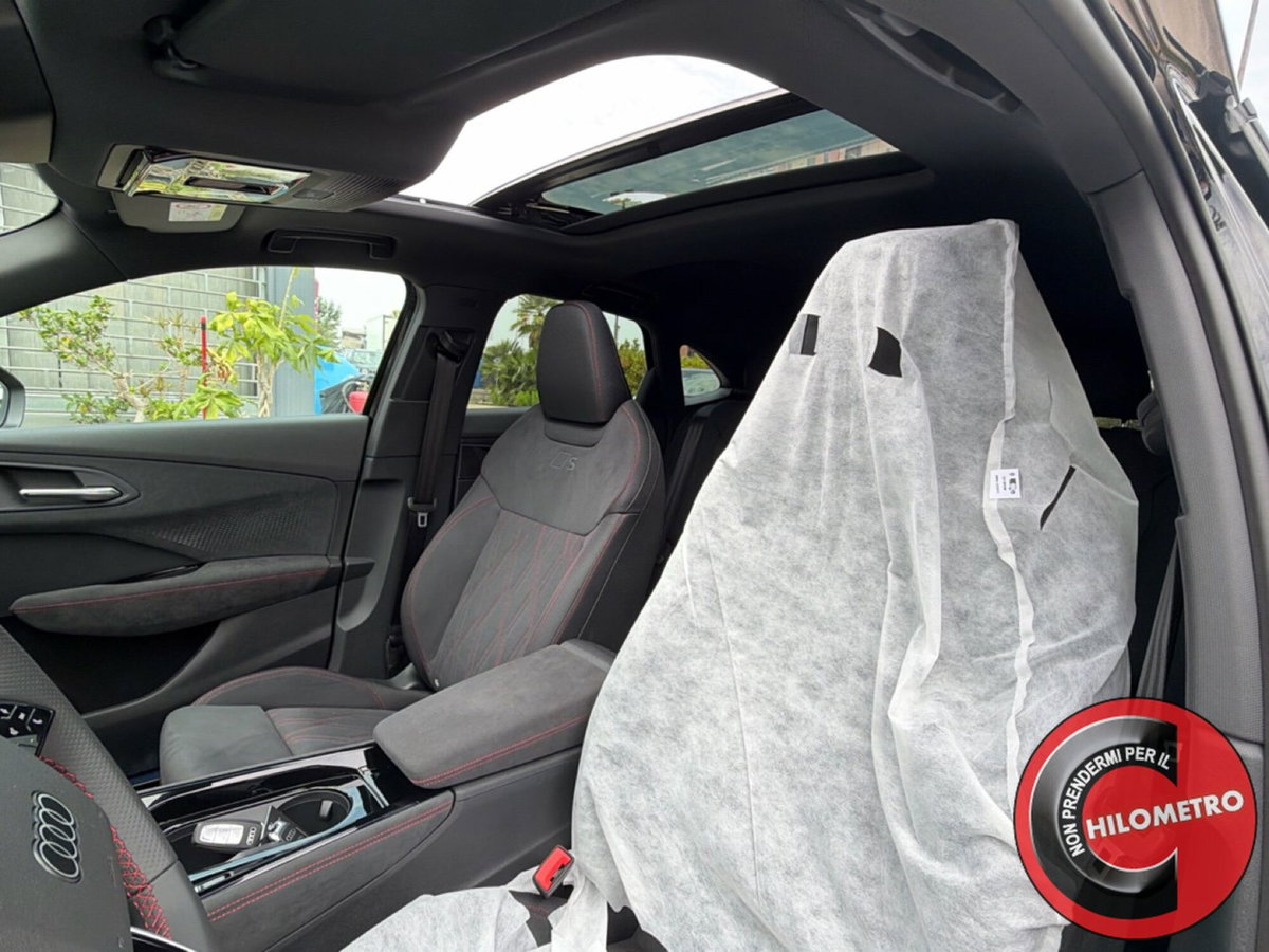 Audi Q3 Sportback 35 TDI S line edition (15)