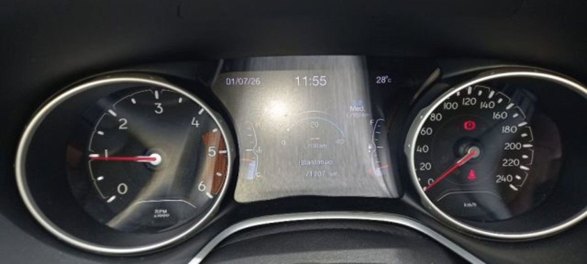 Jeep Compass 1.6 Multijet II 2WD Limited (12)