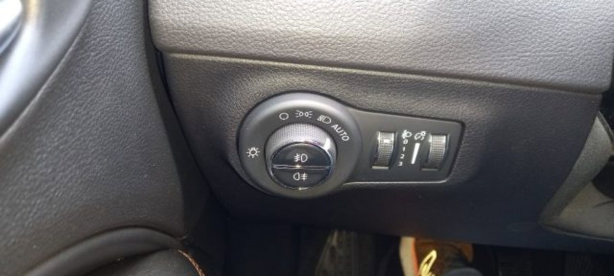 Jeep Compass 1.6 Multijet II 2WD Limited (18)