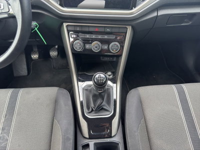 Volkswagen T-Roc 1.0 TSI Style (16)